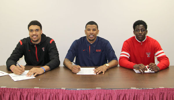 GRIZZLY BASKETBALL STANDOUTS, from left, Justin Jamison, Arroyo Edwards and Devaugntah Williams have signed national letters of intent to play for NCAA Division I programs beginning next fall. Jamison and Williams will be playing for the Texas Tech University Red Raiders and Edwards will join the University of Texas-San Antonio Roadrunners. (Missouri State-West Plains Photo)